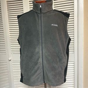NWOTs  Columbia Fleece Vest  Size XL  2 Tone Gray